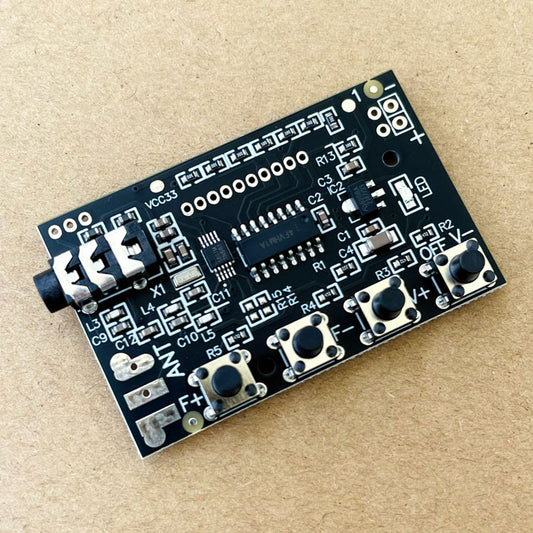 Radio Module Stereo FM Receiving Board (no Need for Antenna - Headphones and Antenna Cable)